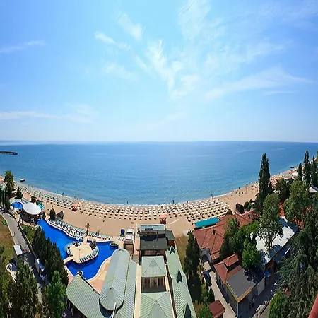 Luna Hotel 4*