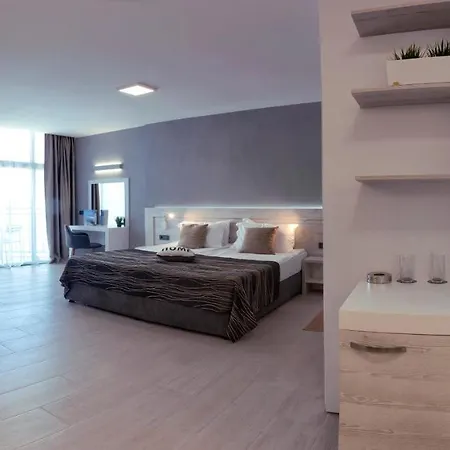 Hotel Luna
