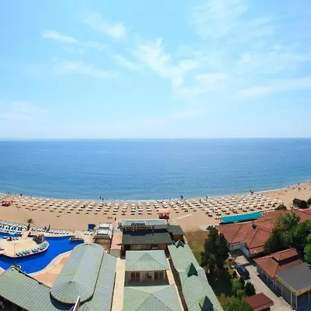 Luna 4* Golden Sands