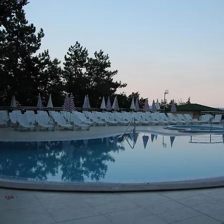 Luna Hotel