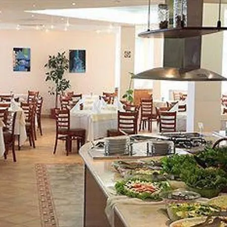 Hotel Luna