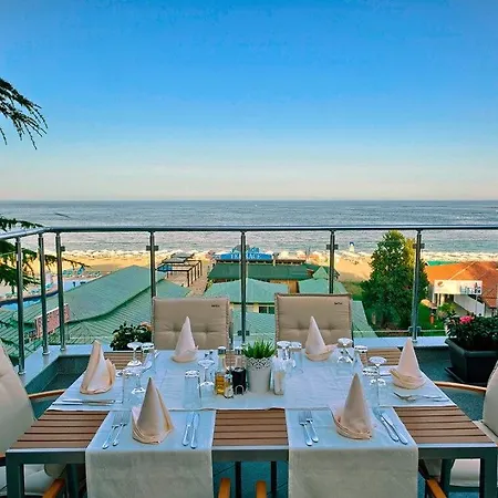 Hotel Luna 4*