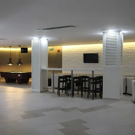 Hotel Luna 4*