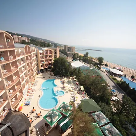 Luna 4* Golden Sands