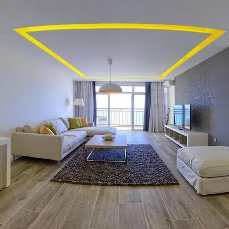 Hotel Luna 4*