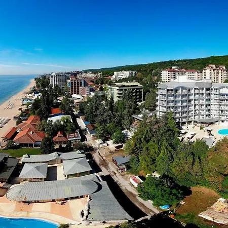 Luna Hotel